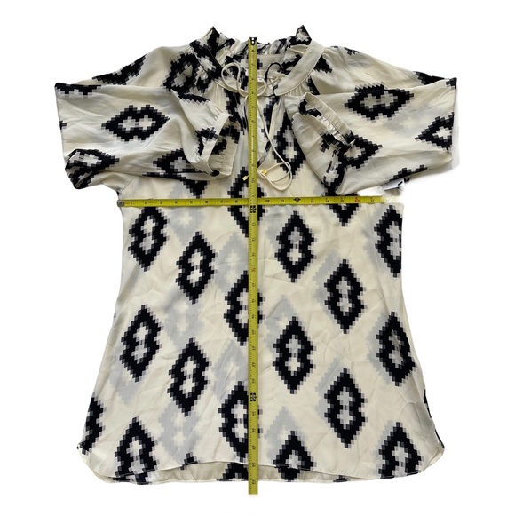 Britt Ryan Silk Geometric Print Blouse Size Medium - Picture 8 of 12